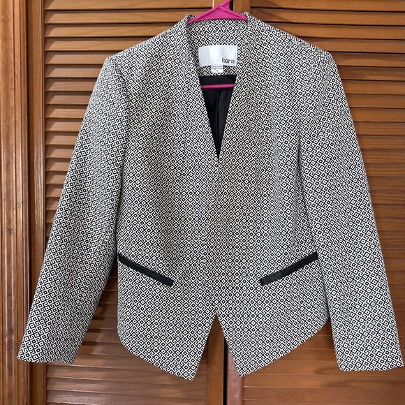Bar III open front geometric print blazer - Picture 1 of 7